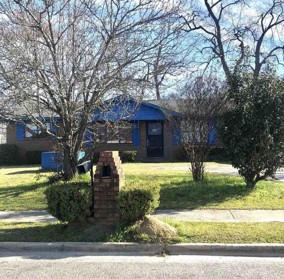 401 Franklin Street - Photo 1