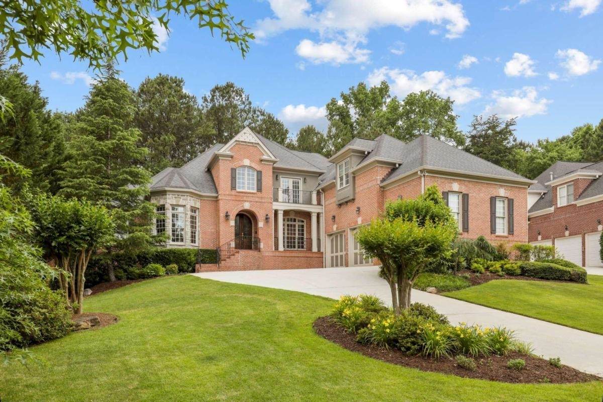 5013 Canopy Drive - Photo 1
