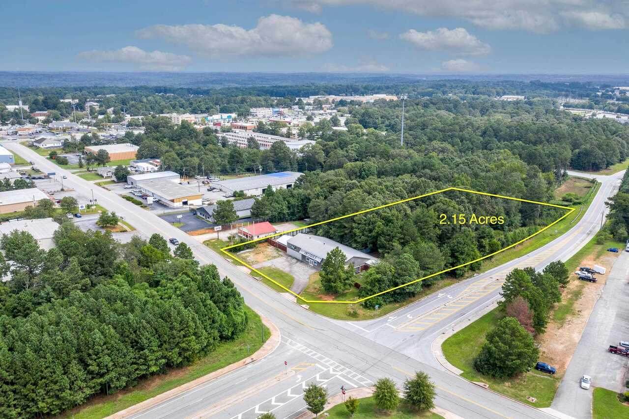 215 Commerce Boulevard - Photo 1