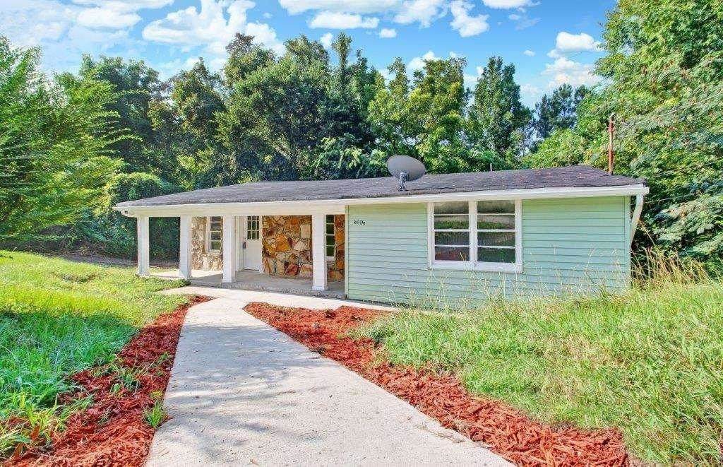 6886 Upshaw Mill Road - Photo 1
