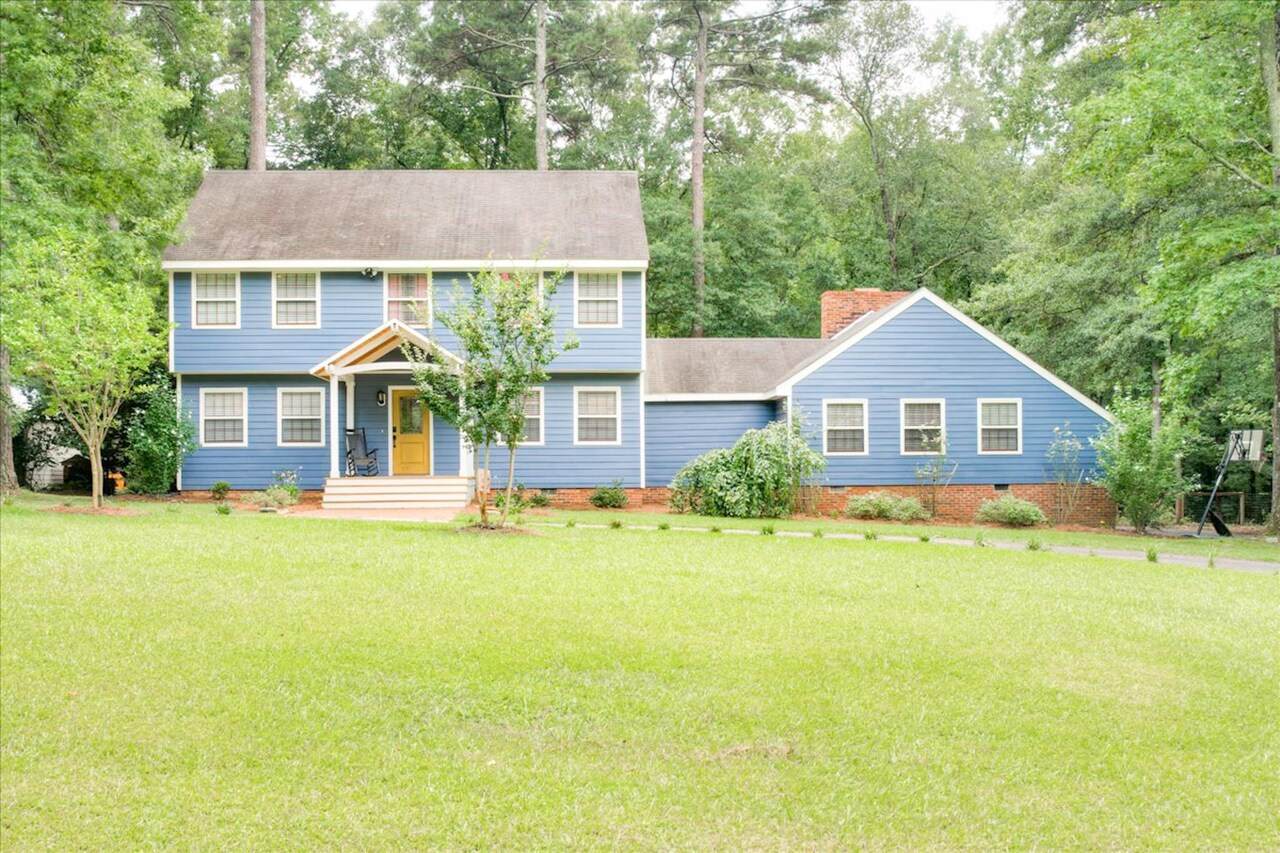 202 Pembroke Drive - Photo 1