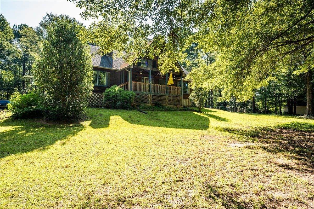 582 Heritage Drive - Photo 1