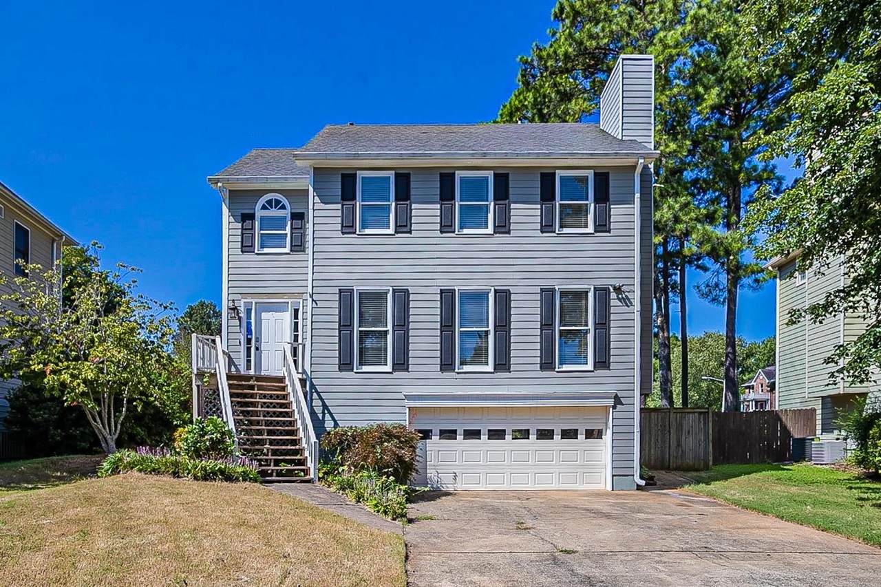 3351 Alexis - Photo 1
