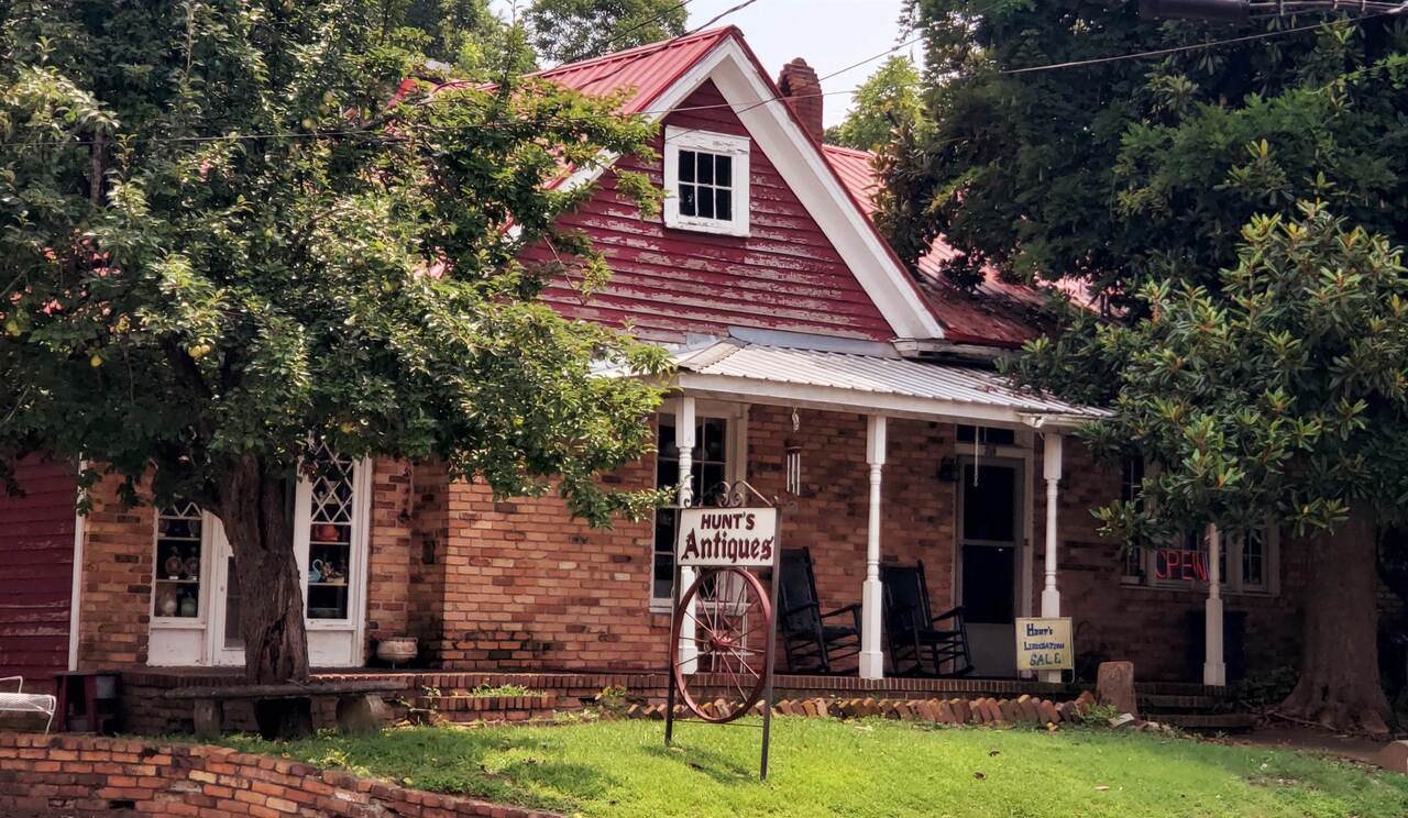 346 Oliver Street - Photo 1