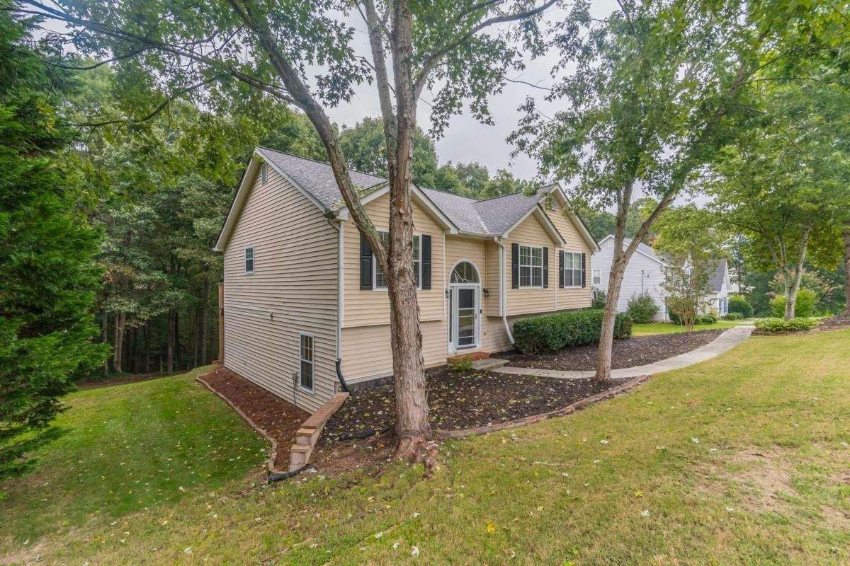 7229 Tascosa Drive - Photo 1