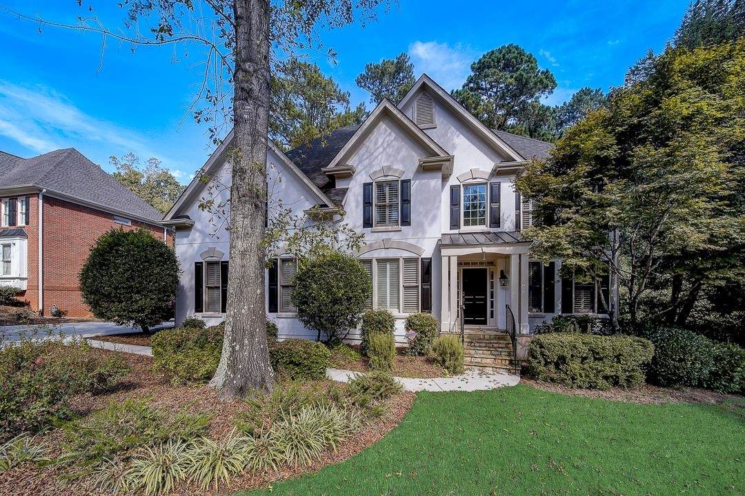 1055 Rugglestone - Photo 1