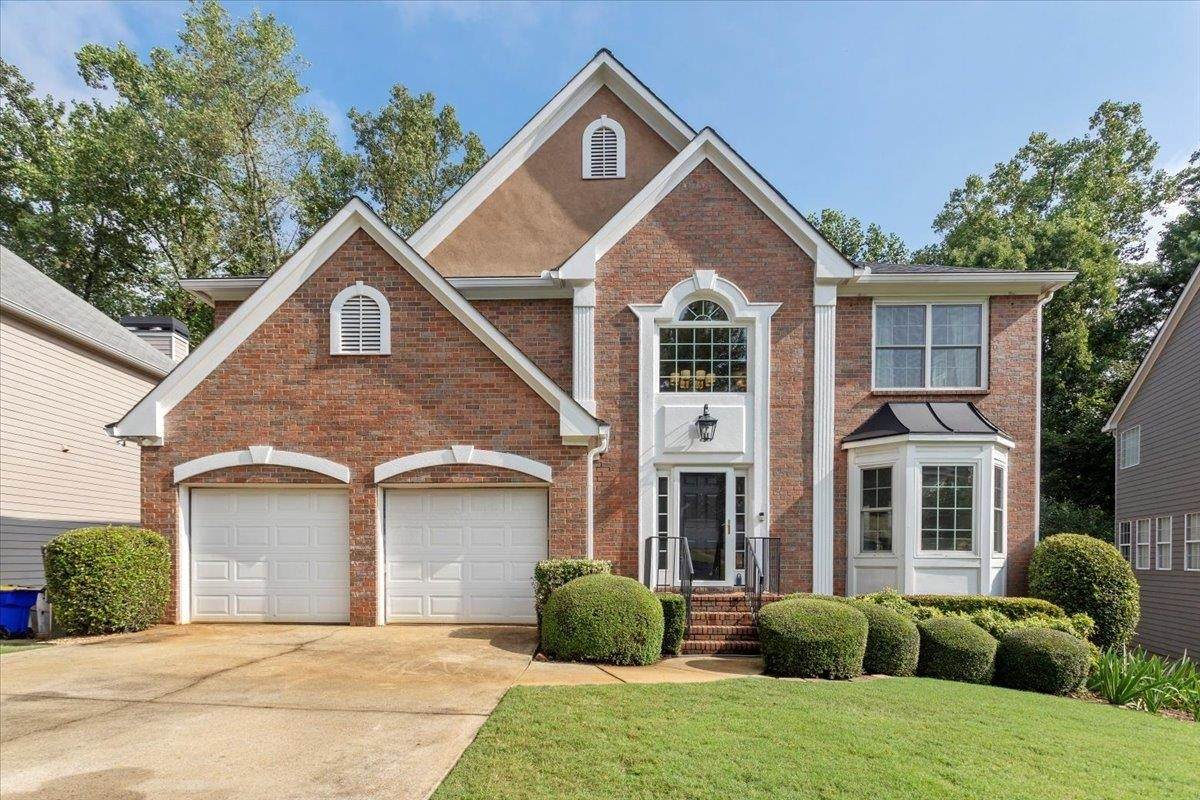 2984 Bancroft Glen - Photo 1