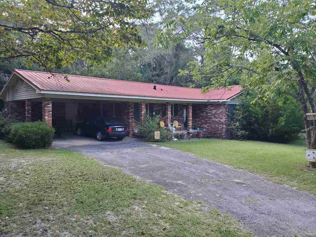 213 Circle Drive - Photo 1