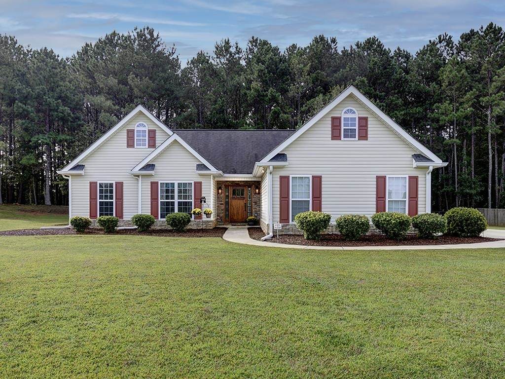 327 Sandhill Hulett - Photo 1