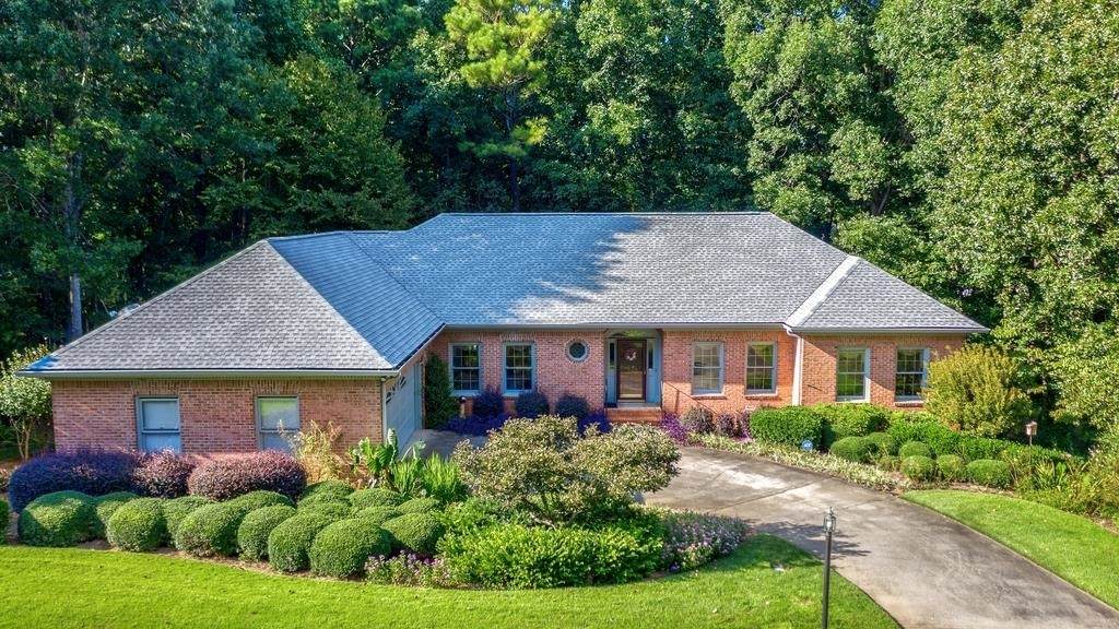 150 Woodhaven Circle - Photo 1