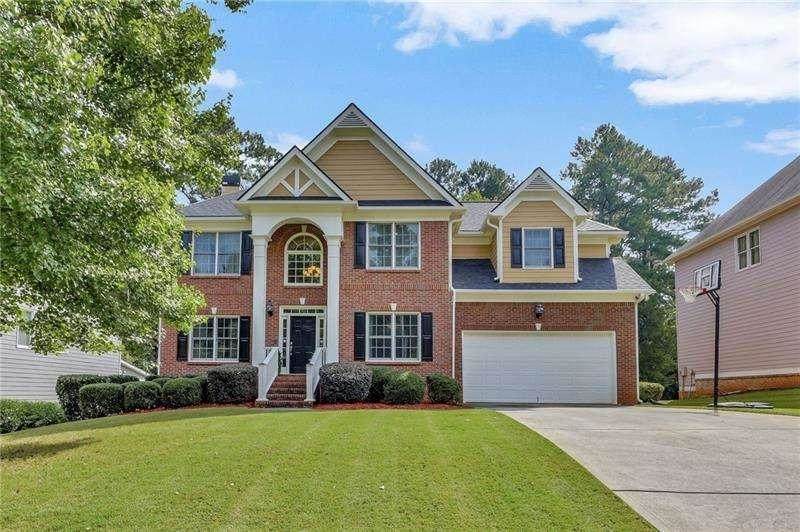 2280 Glenridge Drive - Photo 1