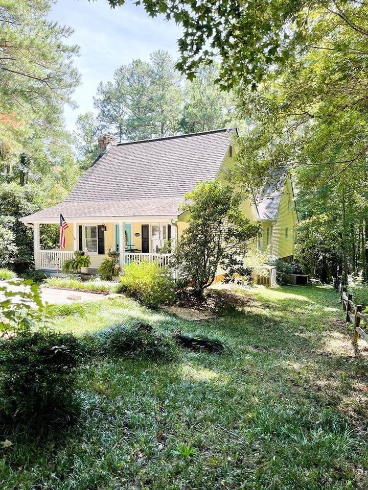 2328 Sheridan Court - Photo 1