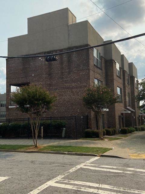 238 Walker Street - Photo 1