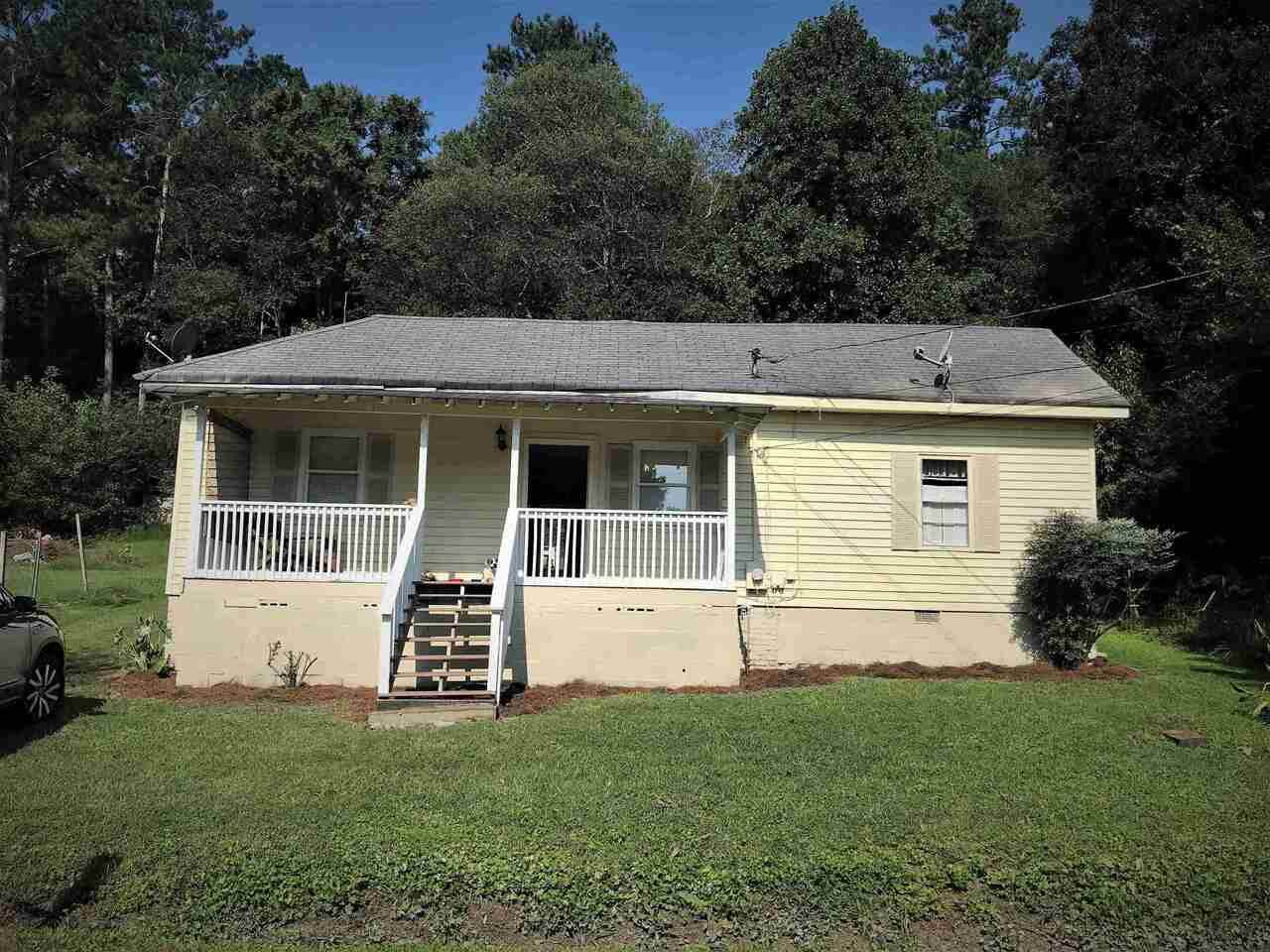 2304 Back Berryton Road - Photo 1