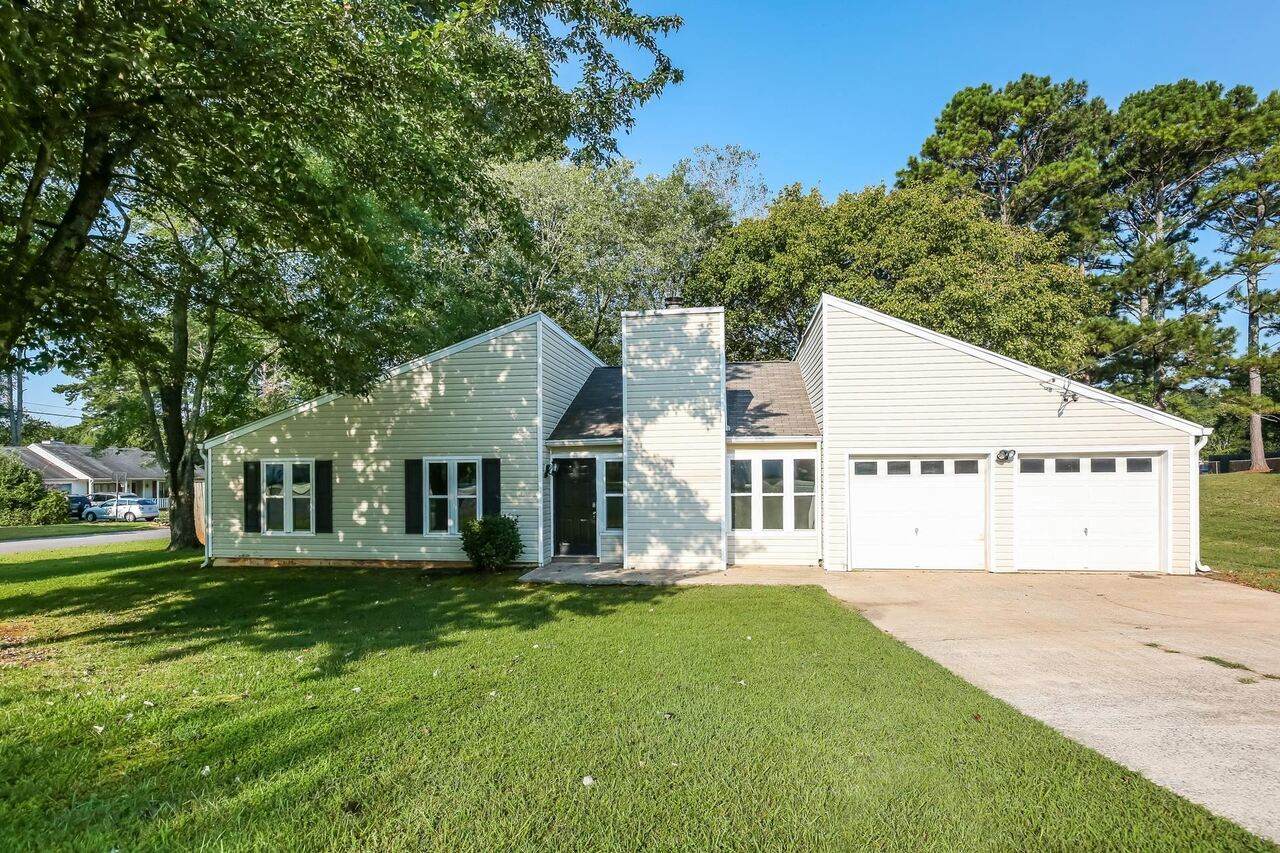 3731 Jesica - Photo 1