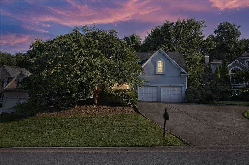 532 Fairway Drive - Photo 1