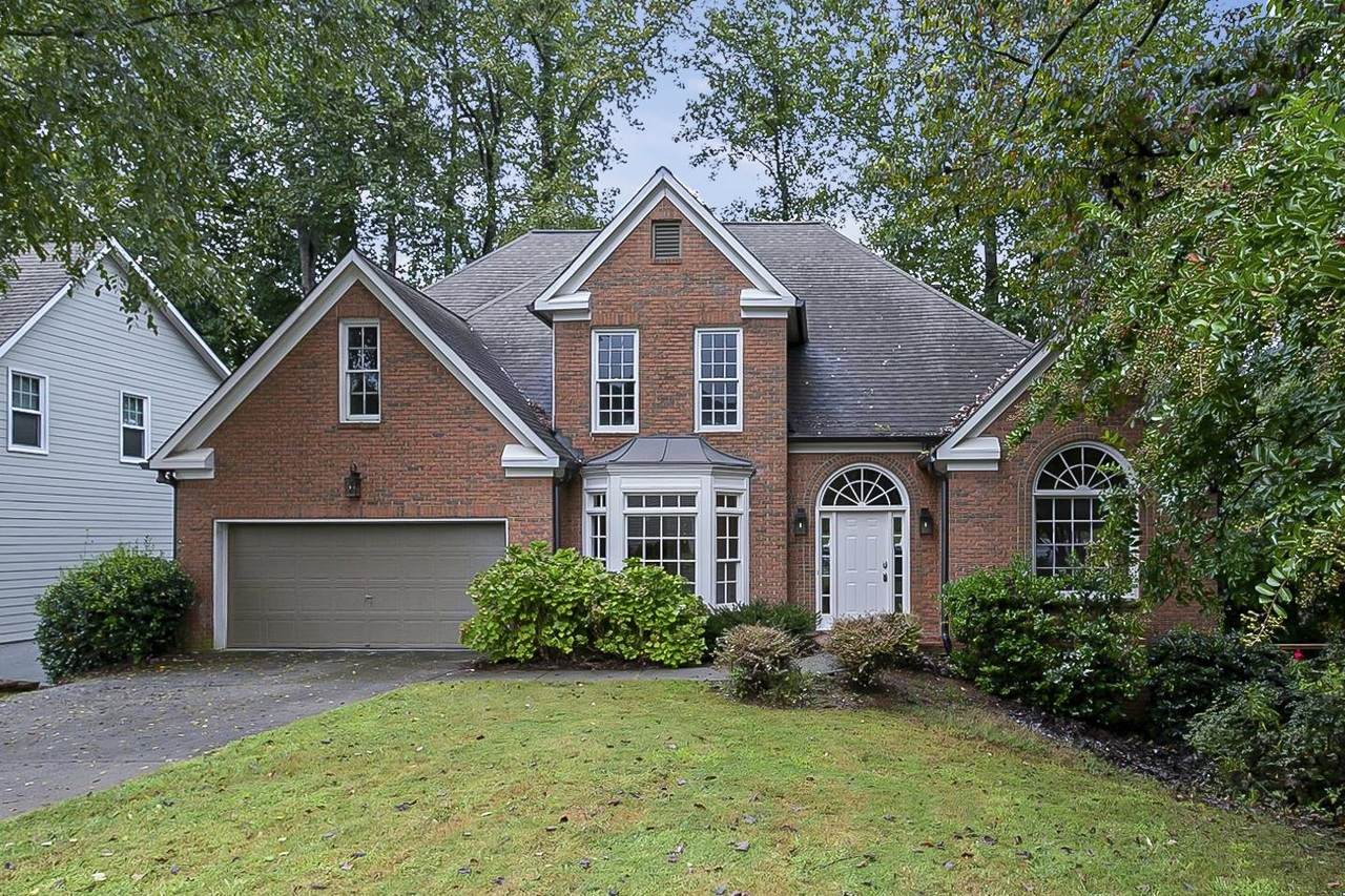 505 Willowbrook - Photo 1