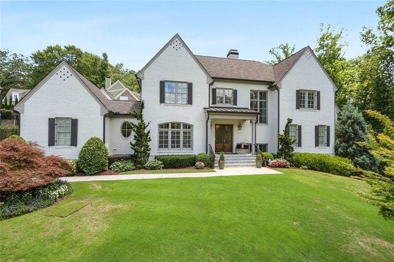 505 Cobblestone Drive - Photo 1