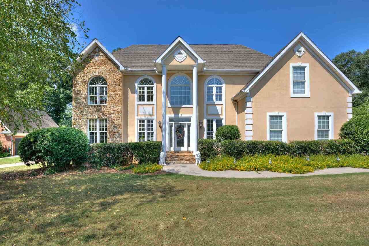 124 Etowah Drive - Photo 1