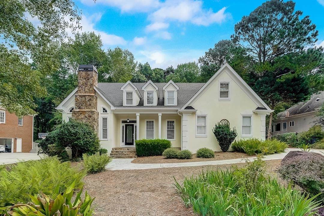 104 Sweetwater Oaks - Photo 1