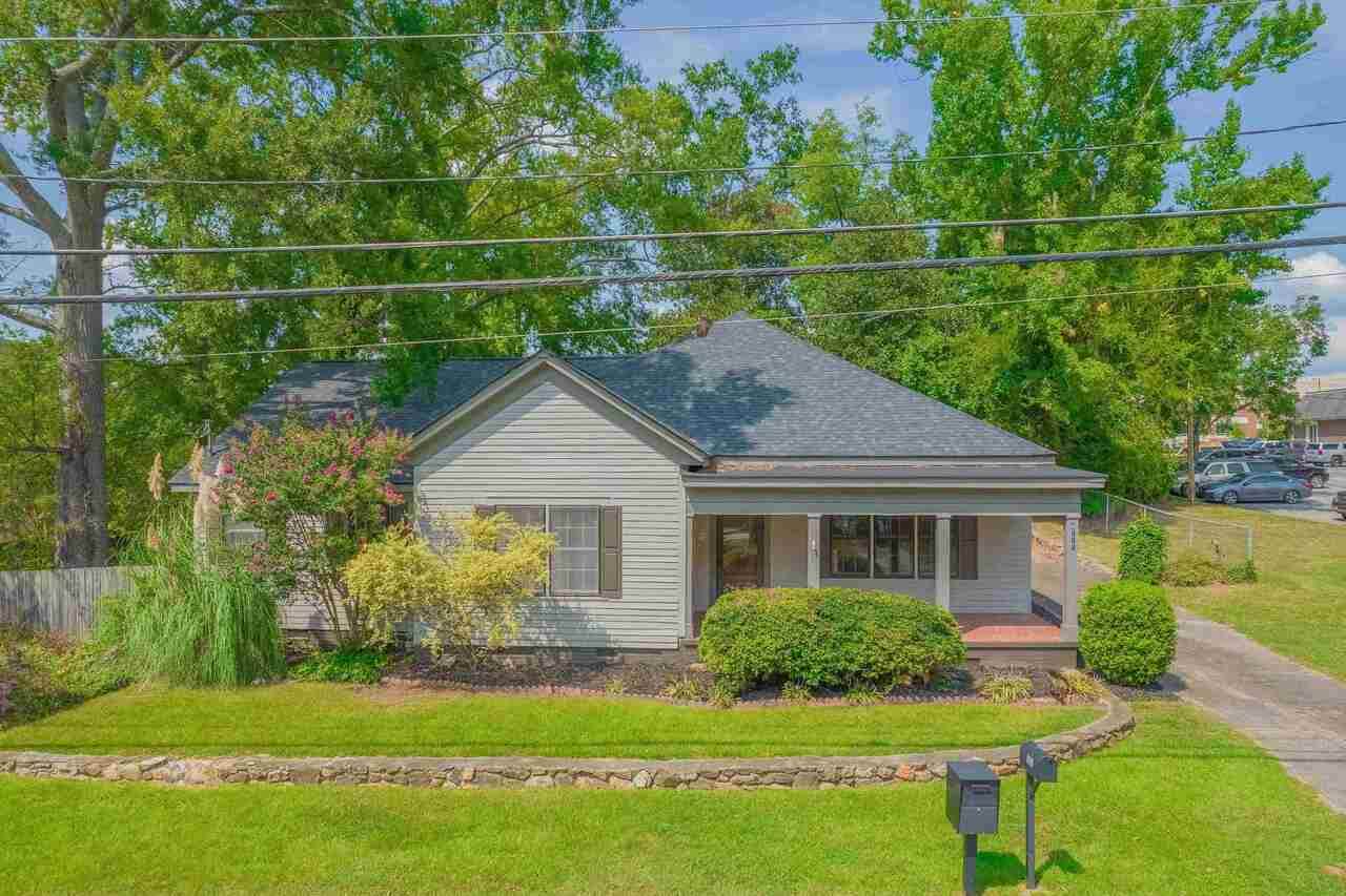 4119 Newton Drive Northeast - Photo 1