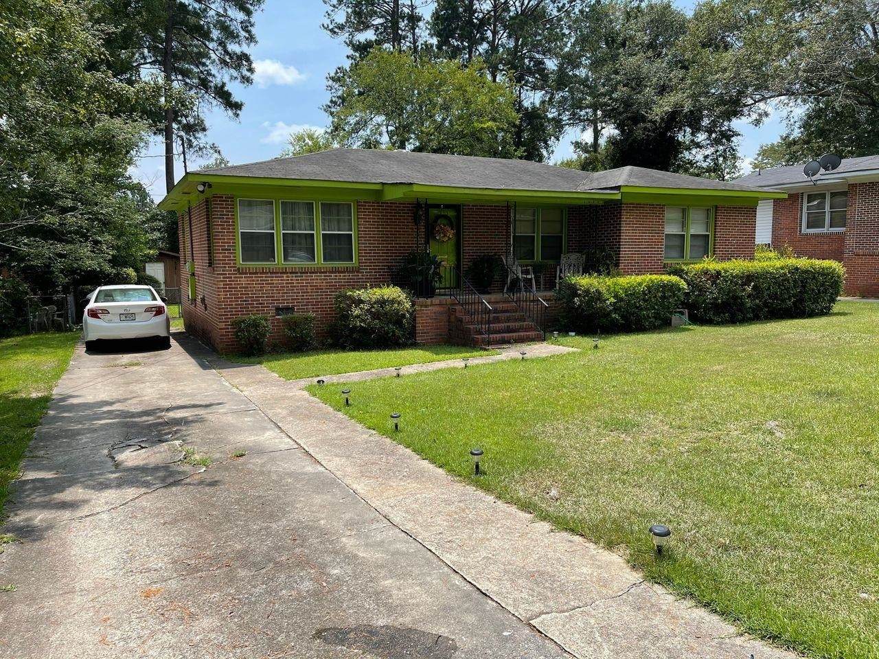 3342 Hallwood Circle - Photo 1