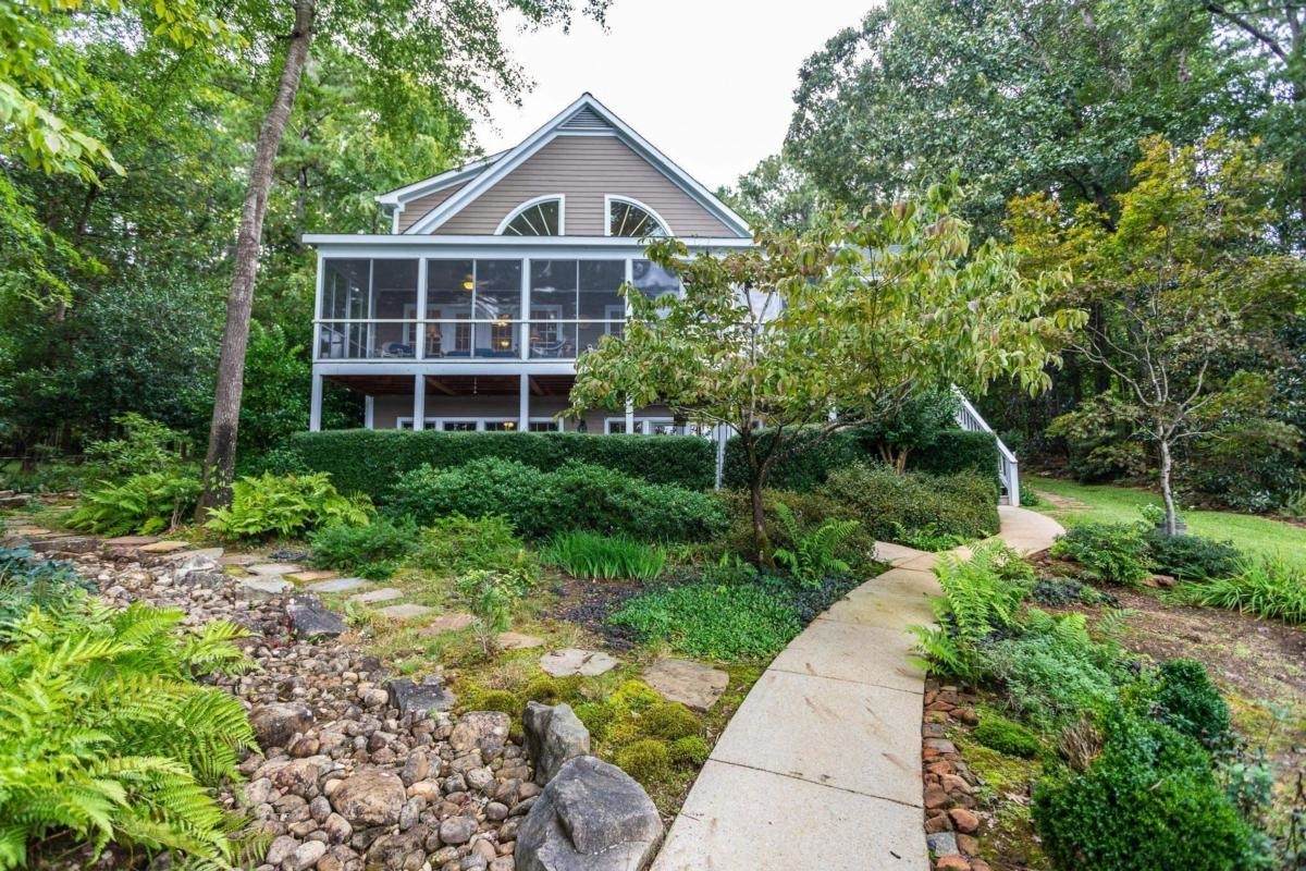 1360 Granite Drive - Photo 1