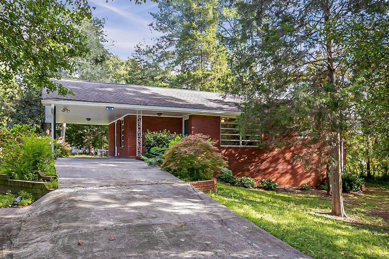 679 Forest Ridge - Photo 1