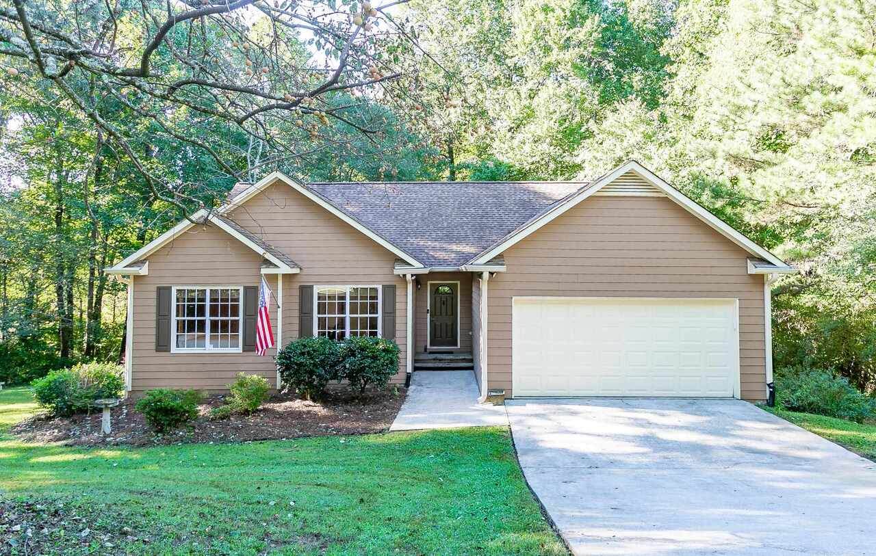 469 Cedar Ridge Drive - Photo 1