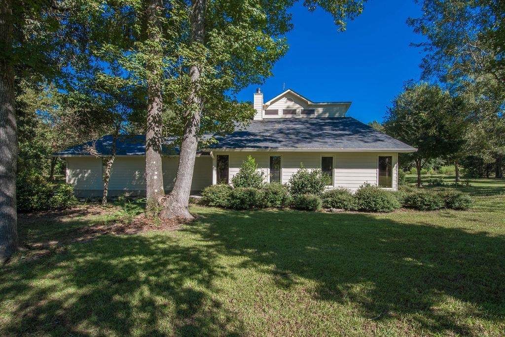 299 Courtland Road - Photo 1