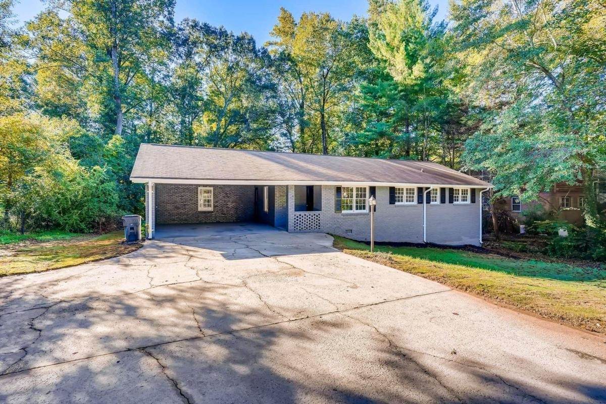 3046 Meadow Lark Drive - Photo 1