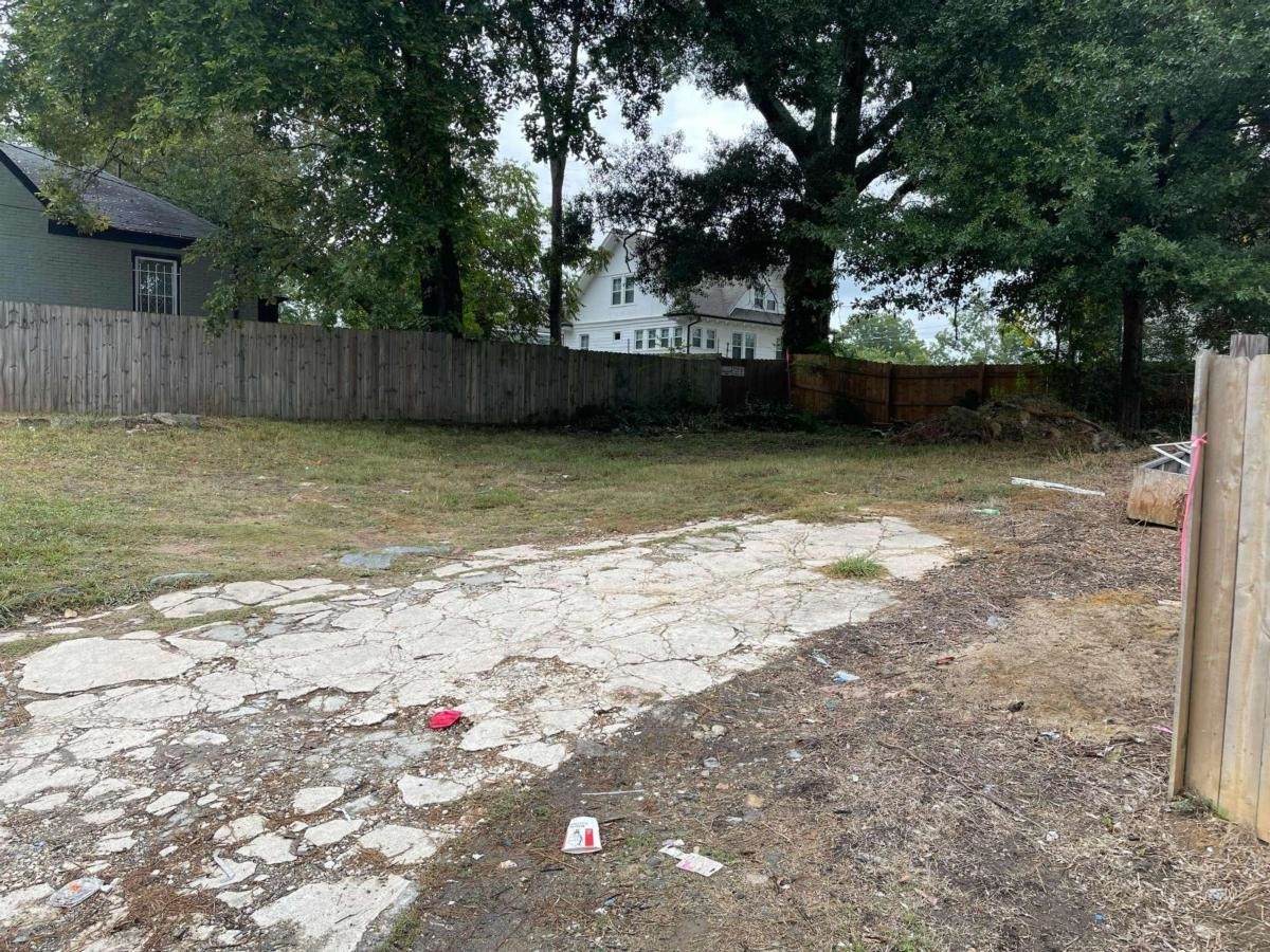 961 Mayson Turner Road - Photo 1