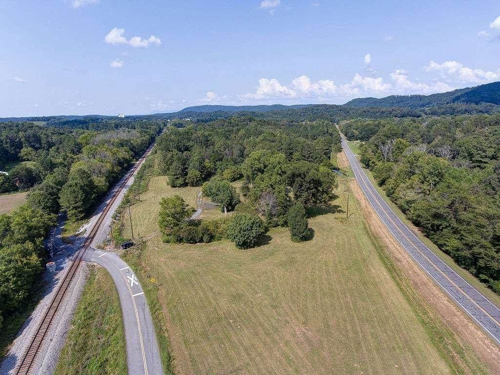 824 Pinhook Road - Photo 1