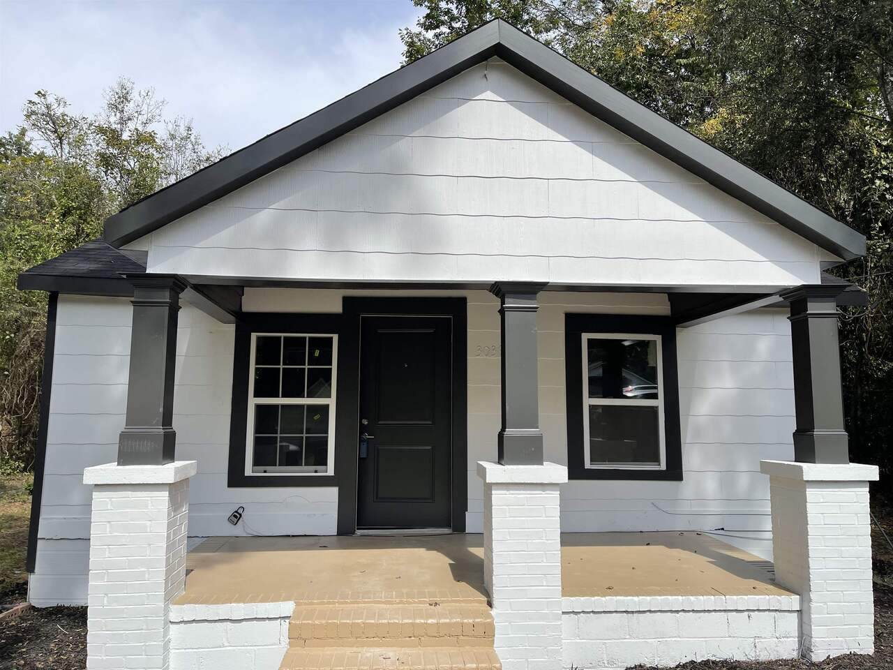 3039 Gledhill Street - Photo 1