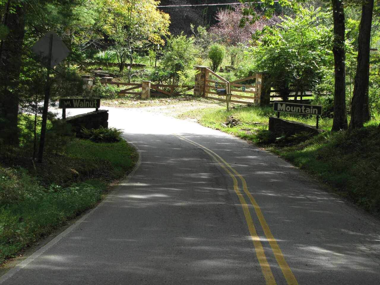 Q24 Goldmine Drive - Photo 1