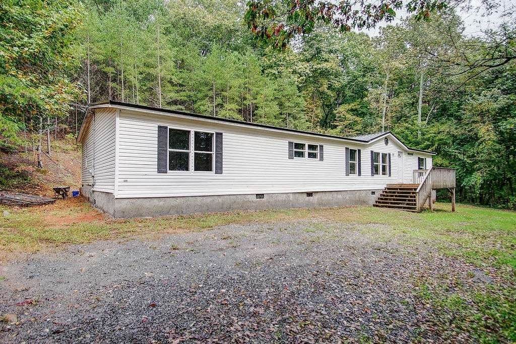 543 Orchard Loop Road - Photo 1
