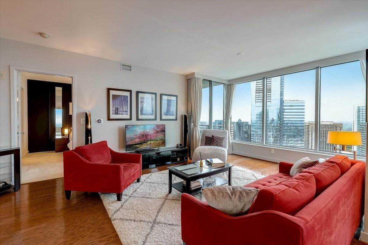 3338 Peachtree Road - Photo 1