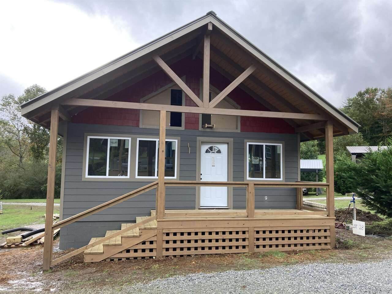 28 Maple Springs - Photo 1