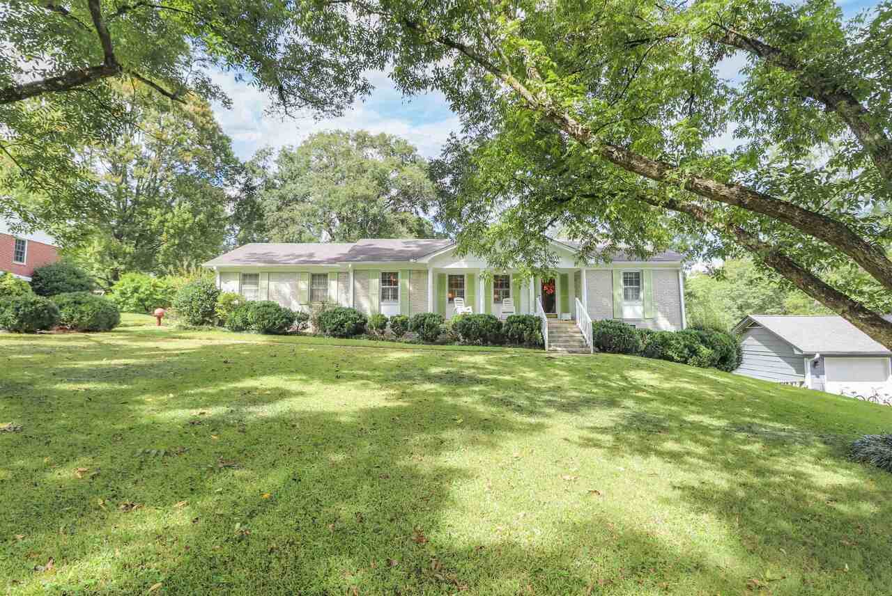 205 Sheraton Drive - Photo 1