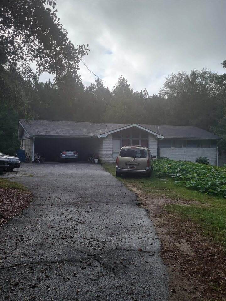1954 Alcovy Road - Photo 1