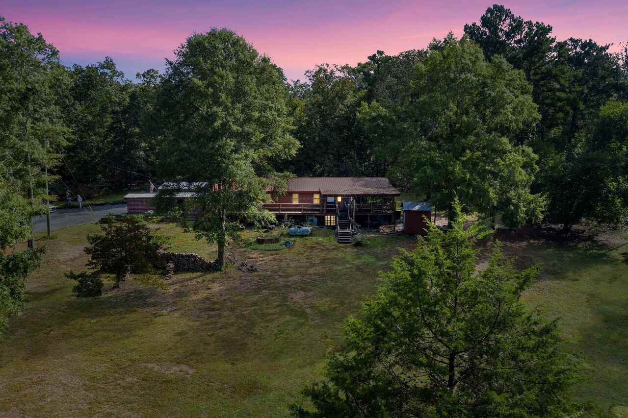 121 Pine Ridge Road - Photo 1