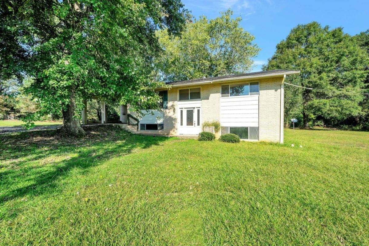 564 Cherokee Road - Photo 1