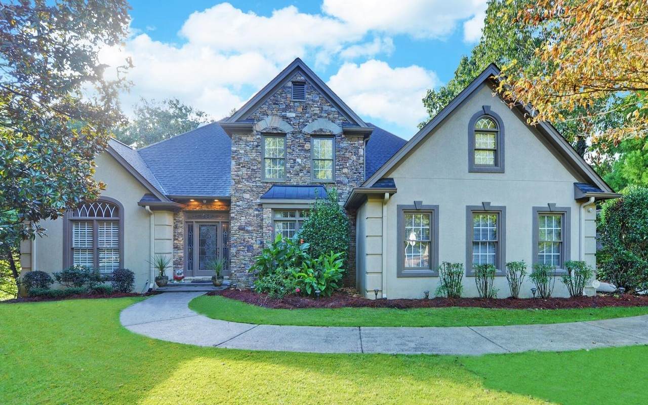 3401 Banks Mountain Drive - Photo 1