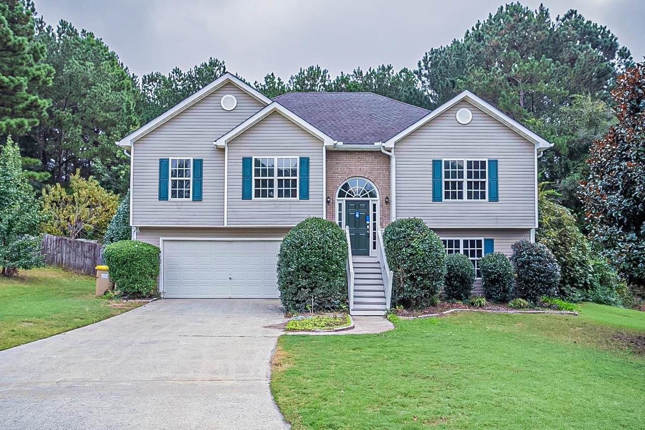 736 Saddle Ridge - Photo 1