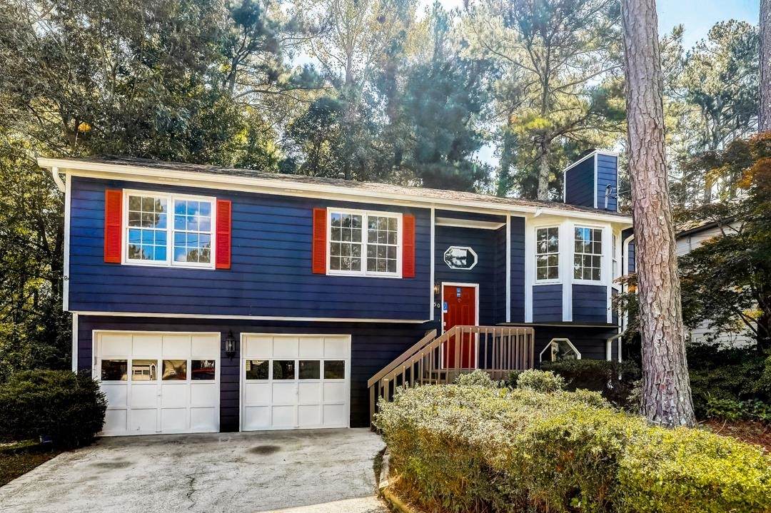450 Canterbury - Photo 1