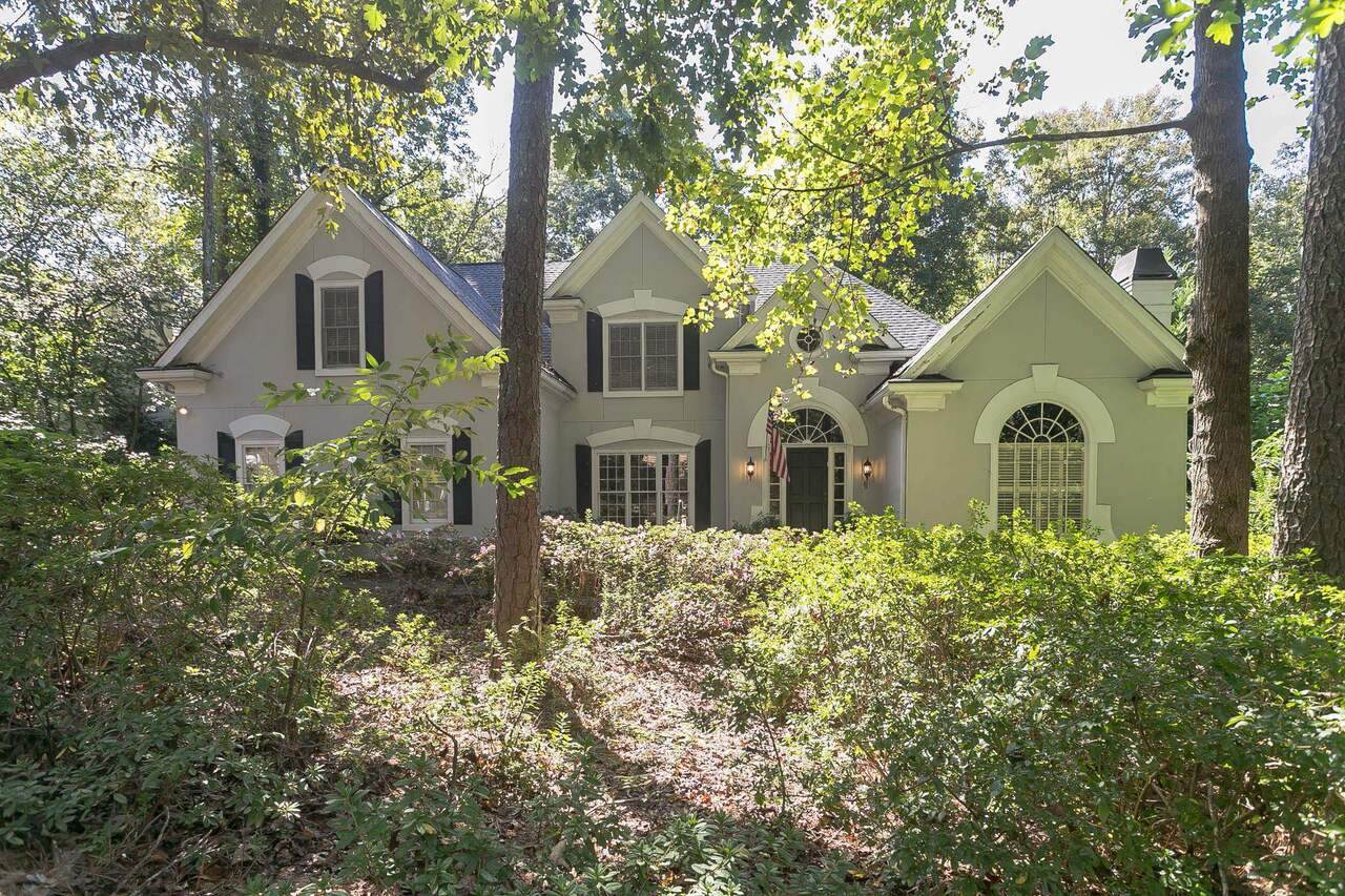 8250 Grogans Ferry Road - Photo 1