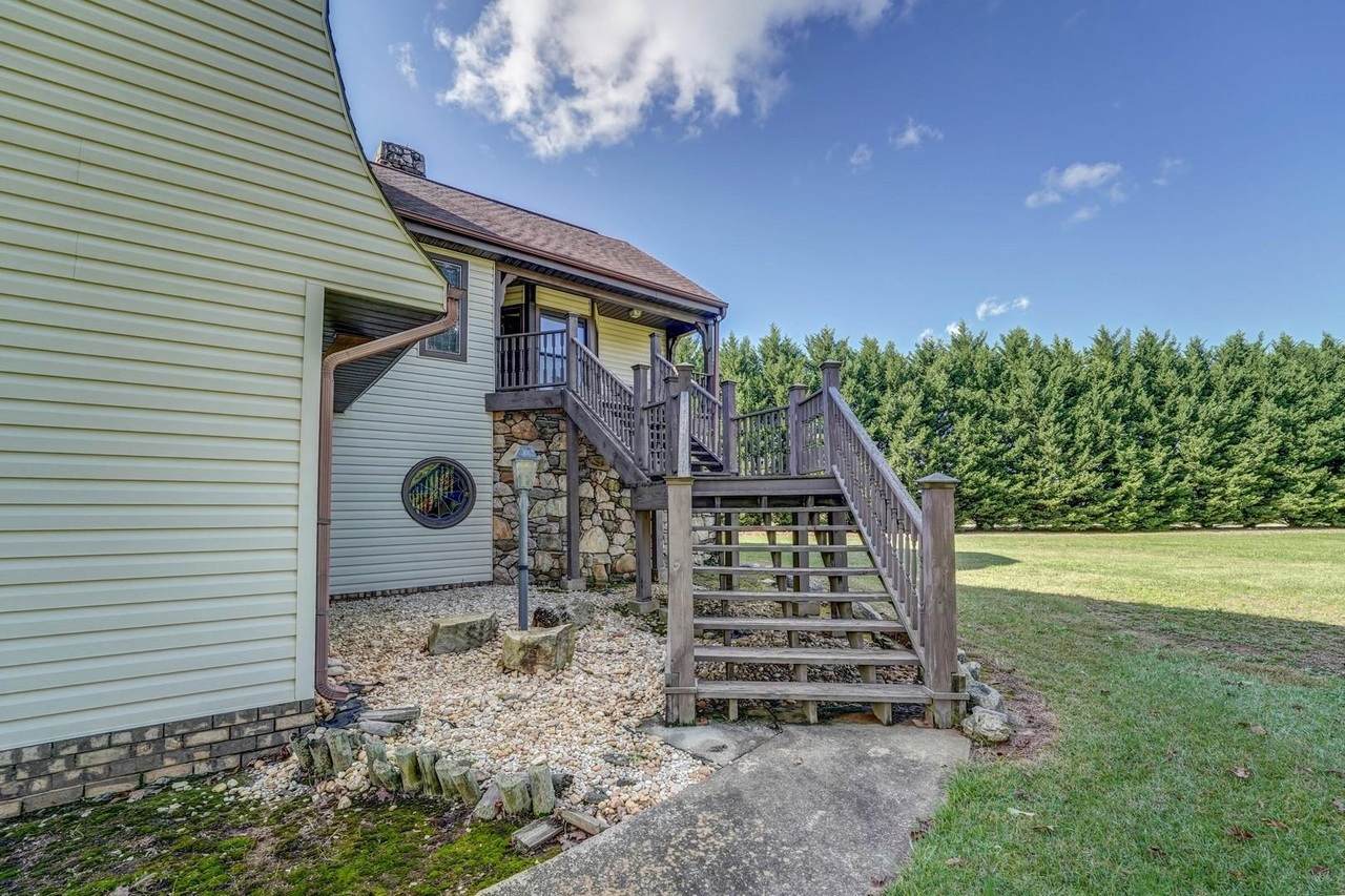 50 Skyline Drive - Photo 1