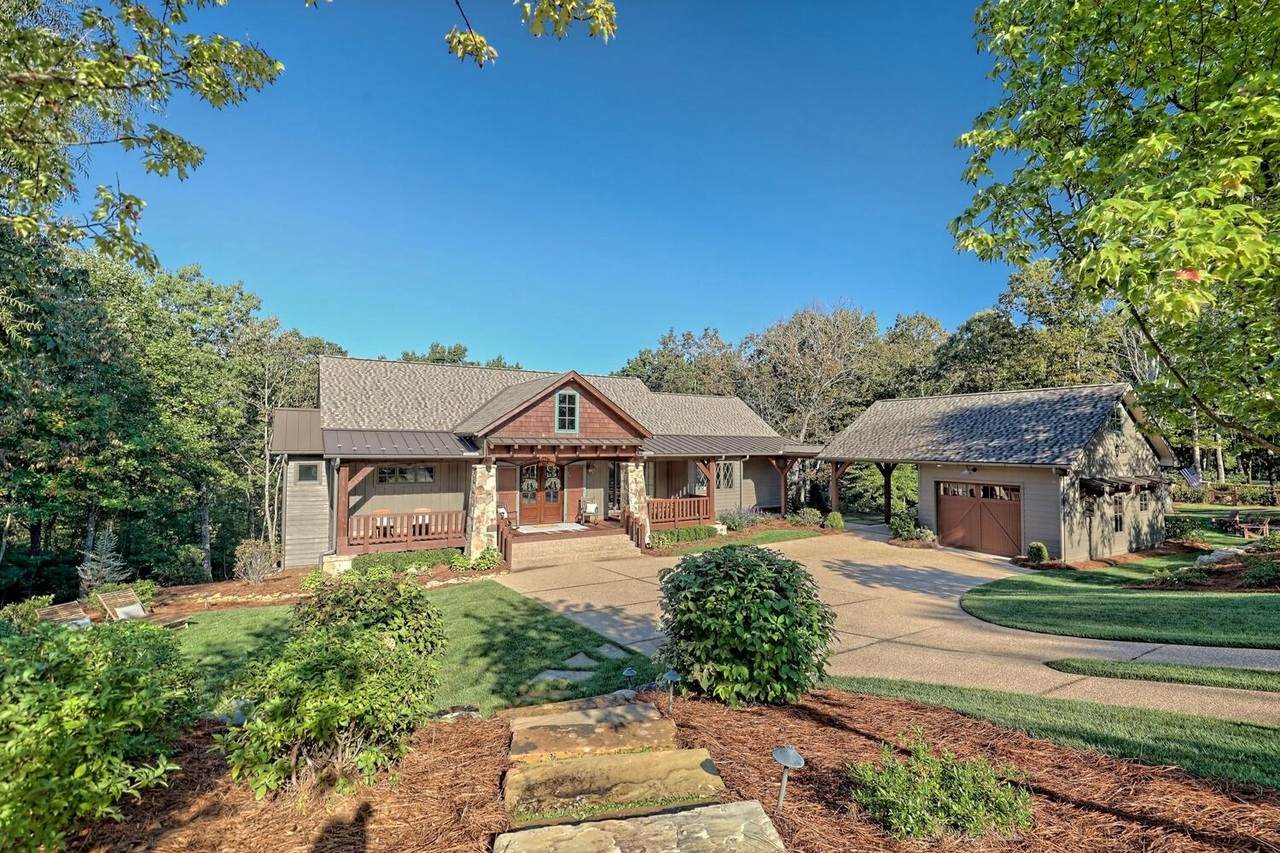 1100 Laceola Drive - Photo 1