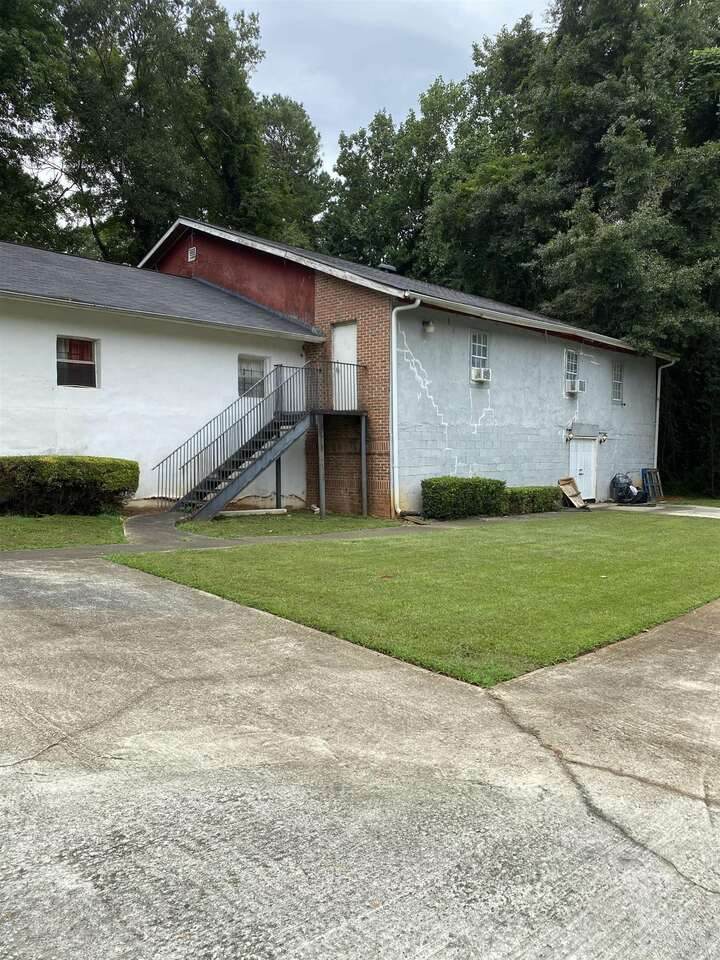 2766 White Oak Drive - Photo 1