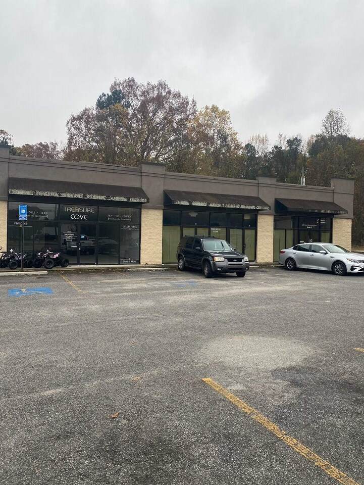 620 Memorial Drive - Photo 1
